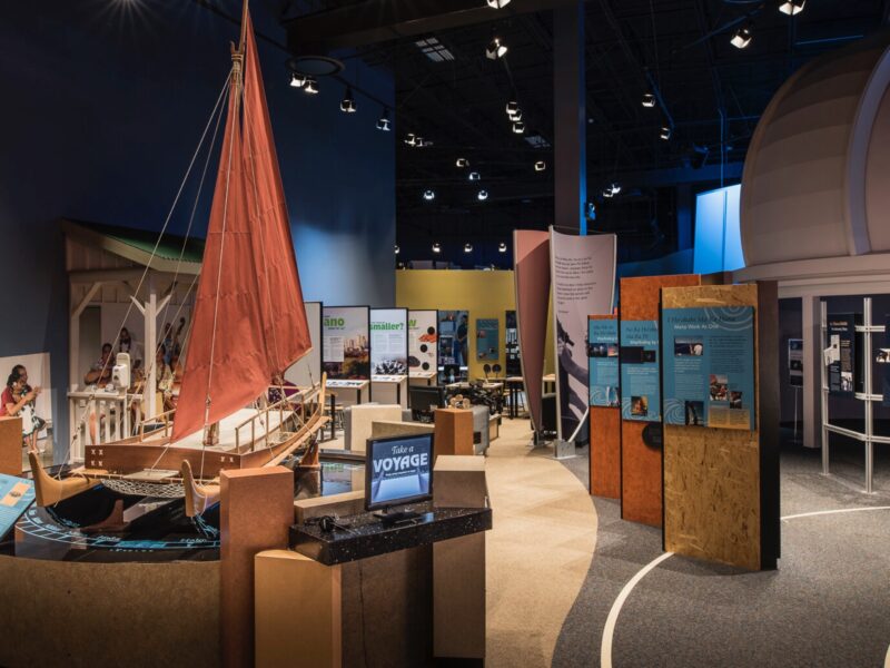 Inside 'Imiloa